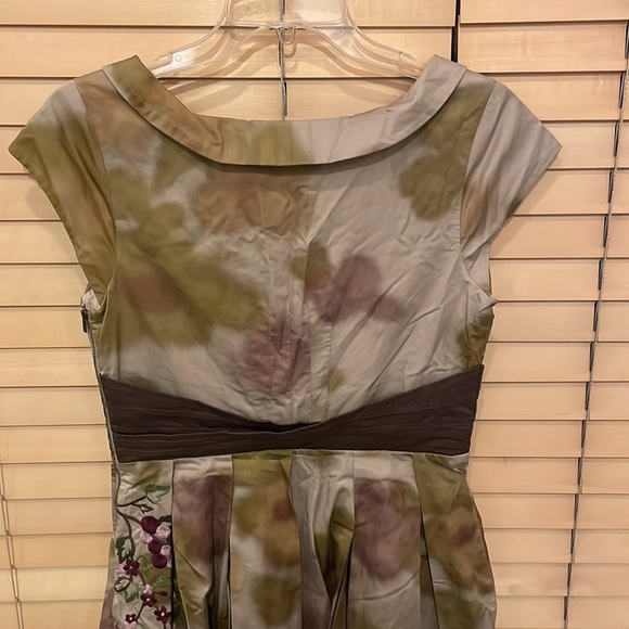 Floreat for Anthropologie Floral Embroidered Green Dress - Picture 11 of 14